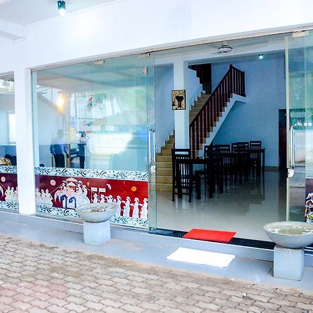 Yoho Beach Glory Hotel Negombo Dış mekan fotoğraf