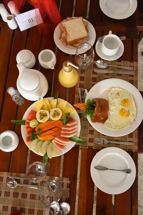 Yoho Beach Glory Hotel Negombo Dış mekan fotoğraf