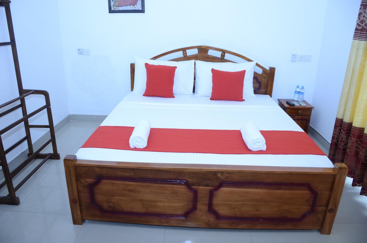 Yoho Beach Glory Hotel Negombo Dış mekan fotoğraf