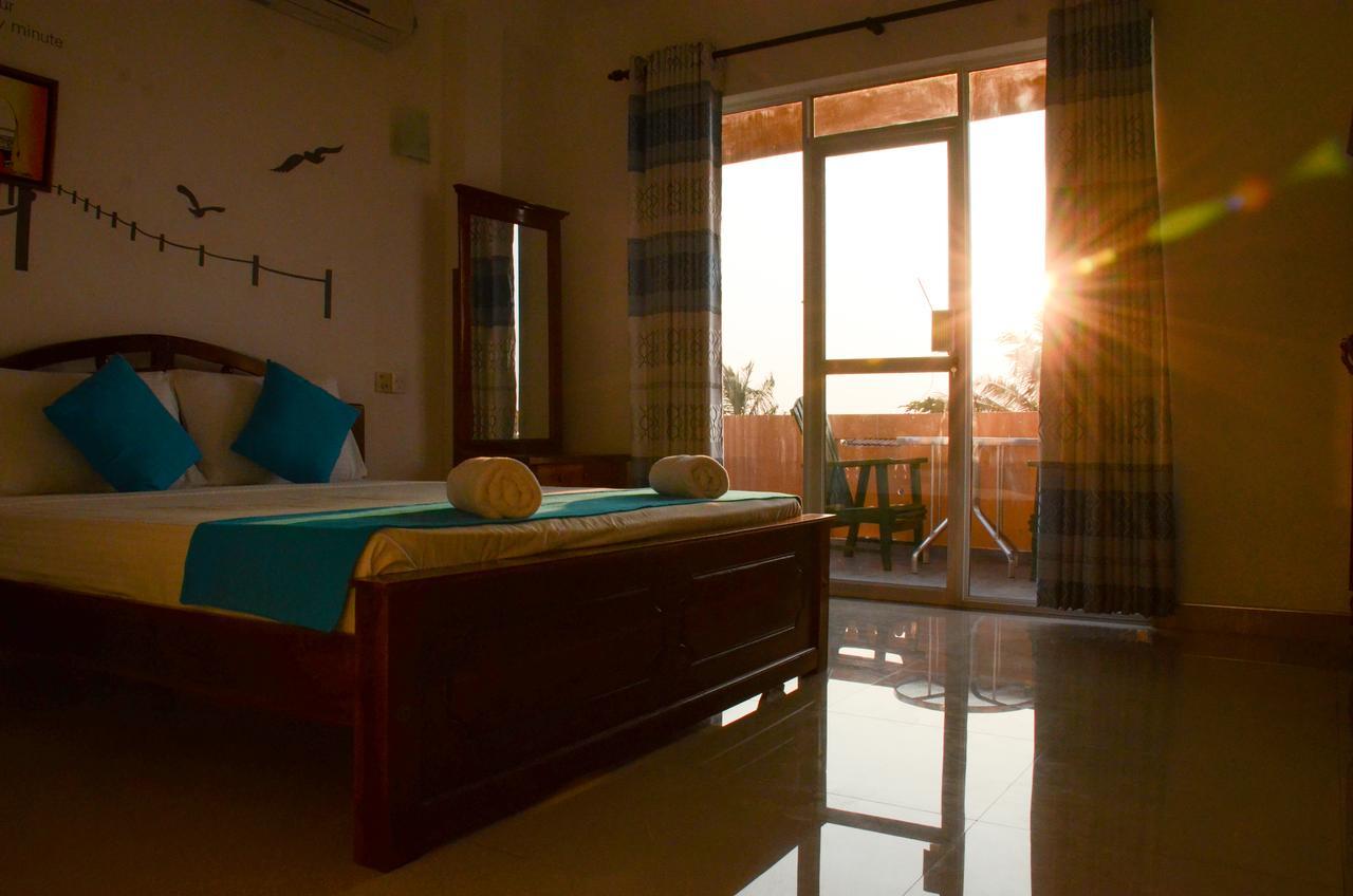 Yoho Beach Glory Hotel Negombo Dış mekan fotoğraf